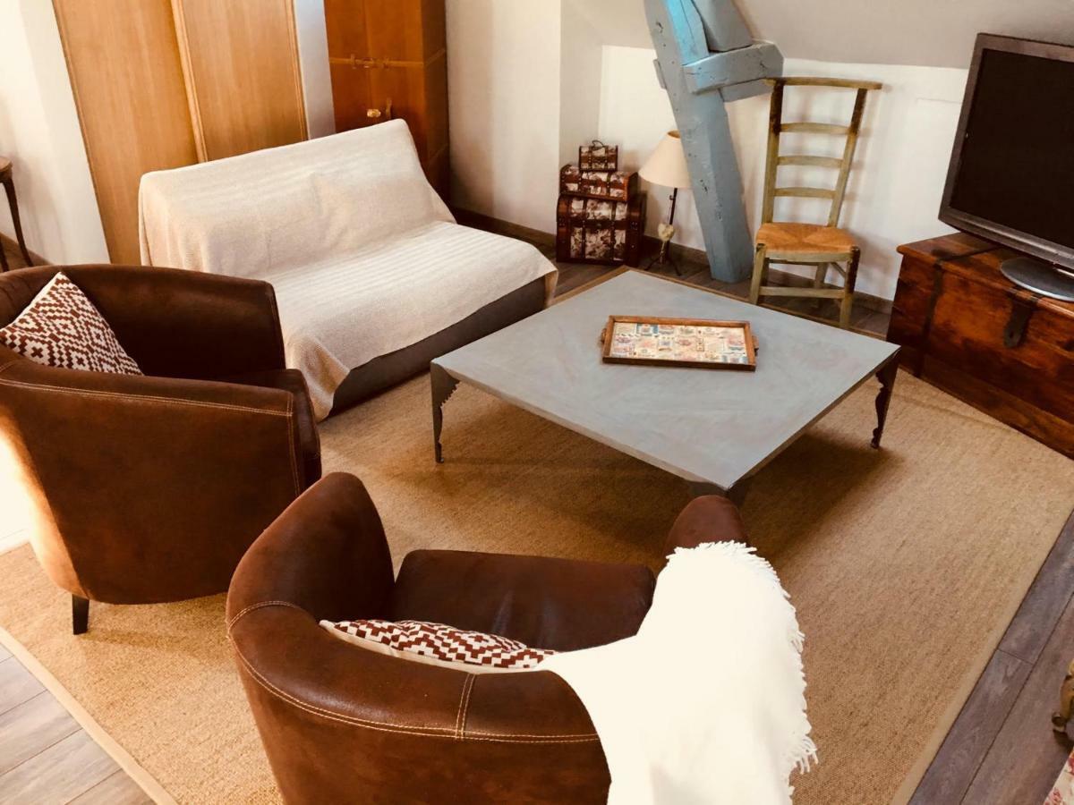 Sous Les Toits D'Honfleur Apartment Bagian luar foto