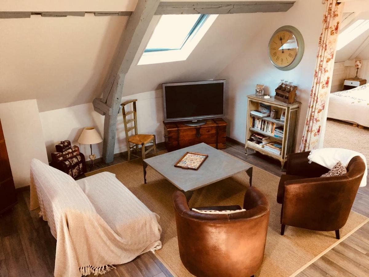 Sous Les Toits D'Honfleur Apartment Bagian luar foto